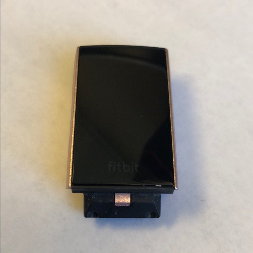 FitBit Charge 3 - Picture 3 of 8